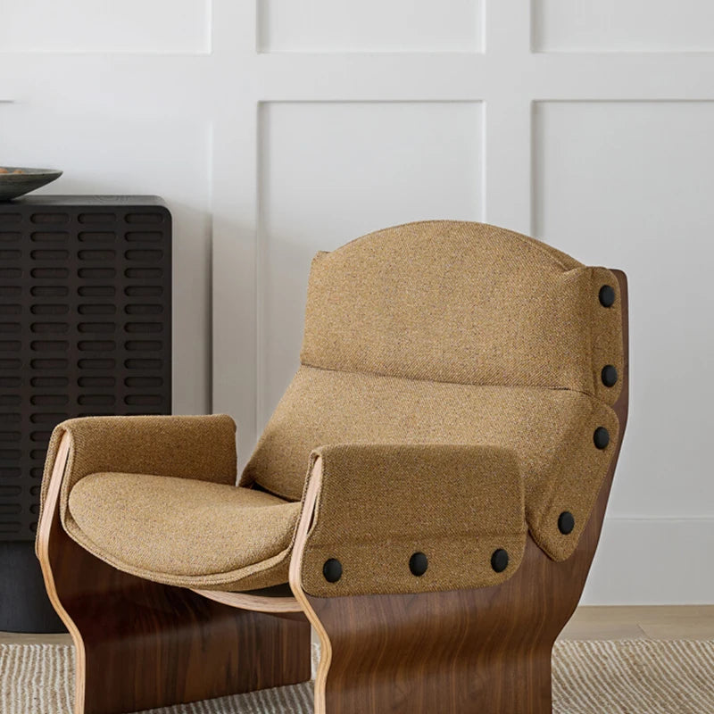 Modern Retro Medieval Single Sofa Chair Creative Designer Leather Leisure Chair for Living Room Bedroom Solid Wood Home