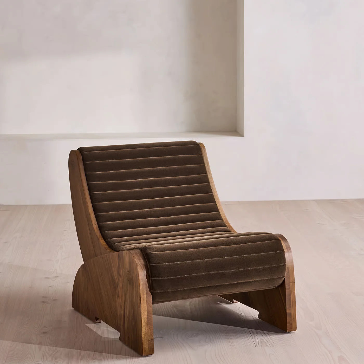 Color Modern Chesterfield Lounge Chair Solid Wood Legs Fabric Upholstered One Seat Sofa for Indoor Use Apartments Hotels